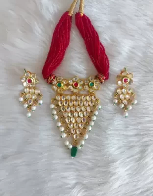 kundan jewllery set with earrings