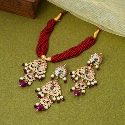 Hand Crafted Jadu Gold Peacock Design Jodhpuri Necklace with Earrings Set